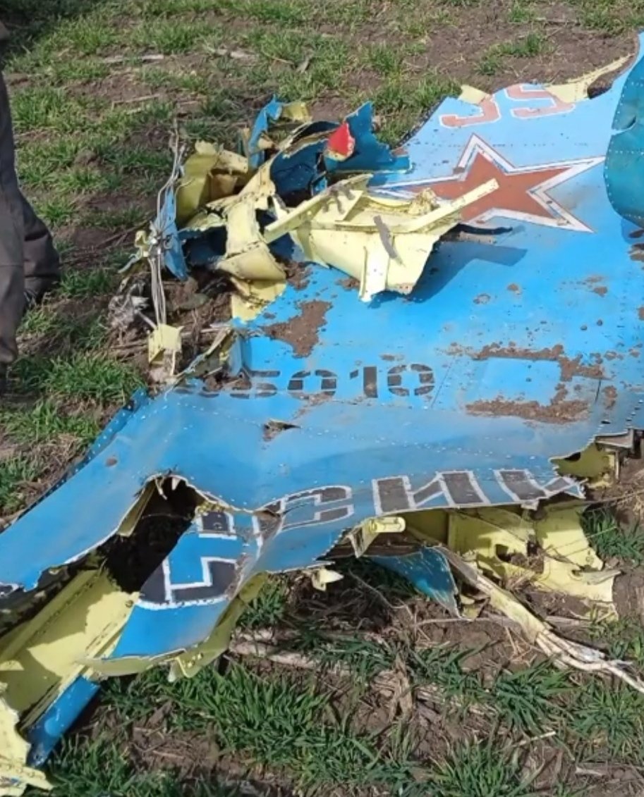 Su-34 wreck 1.jpg